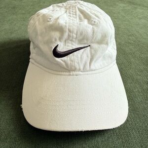 Nike White Cotton hat